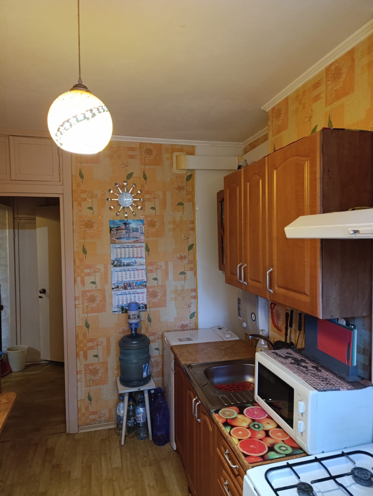❇️ Продажа 2-х комнатной квартиры Донецк, Кировский район, м-н Мирный 4/9, S=48.3 м2, кухня 7.5 м2 не угловая раздельная планировка окна пластик коммуникации поменяны с/у раздельный кондиционер, бойлер вода идёт круглосуточно!!! 📁 к продаже! Задолженностей нет. Стоимость: 5 500 000 рублей (БЕЗ ТОРГА) +7949931...